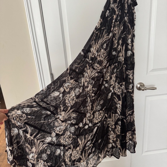 NWT ANTHROPOLOGIE SHEER HALTER MAXI DRESS BLACK FLORAL XXS, XS, S - Picture 7 of 9